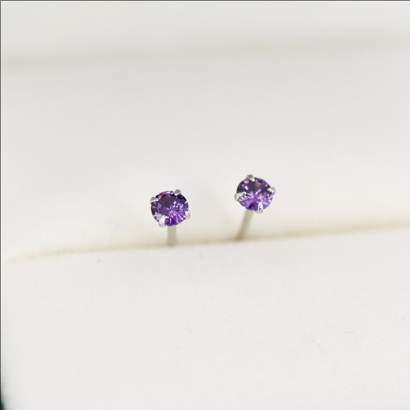 925 Sterling Silver 4 Prong Set 3mm Genuine Amethyst Gemstone Stud/Post Earrings - Picture 5 of 10